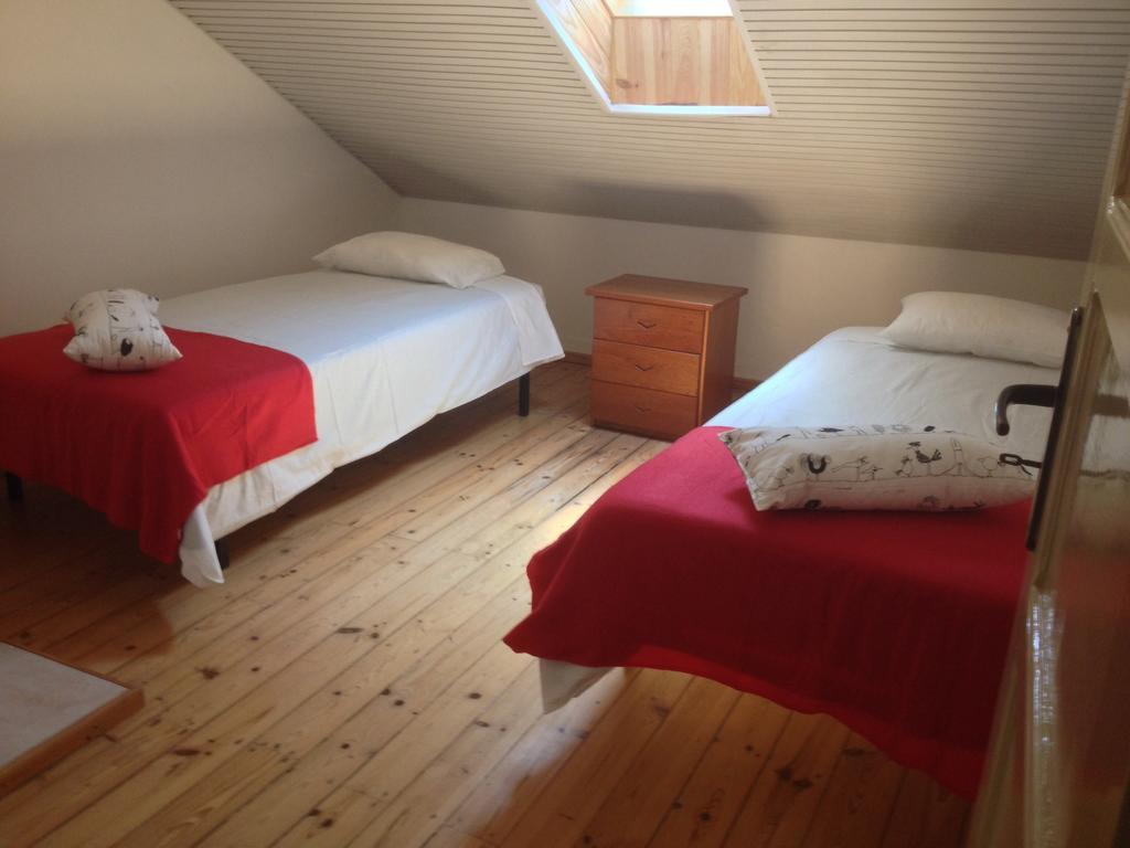 Residencial Avenida Hostel Томар Номер фото