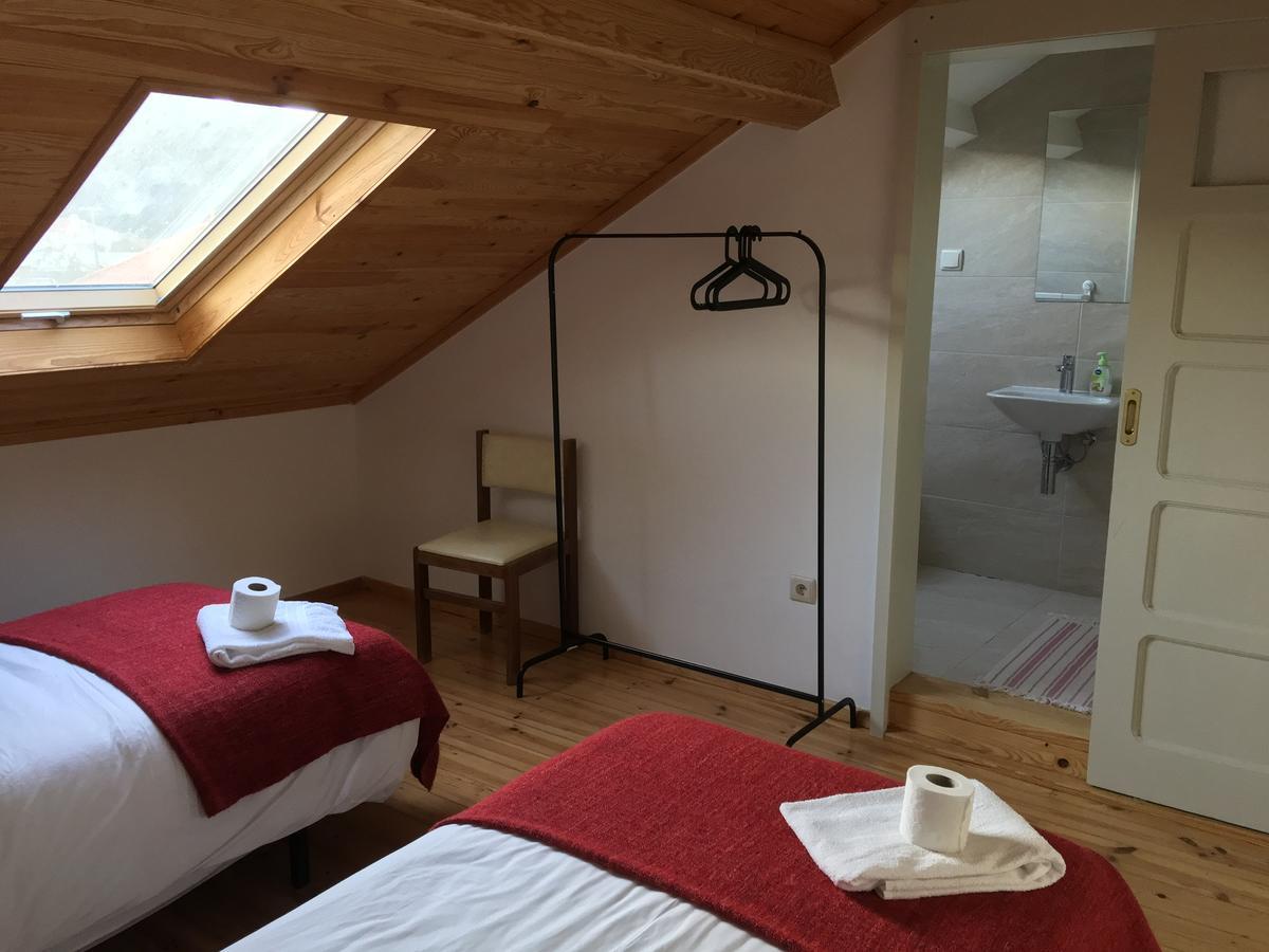 Residencial Avenida Hostel Томар Экстерьер фото