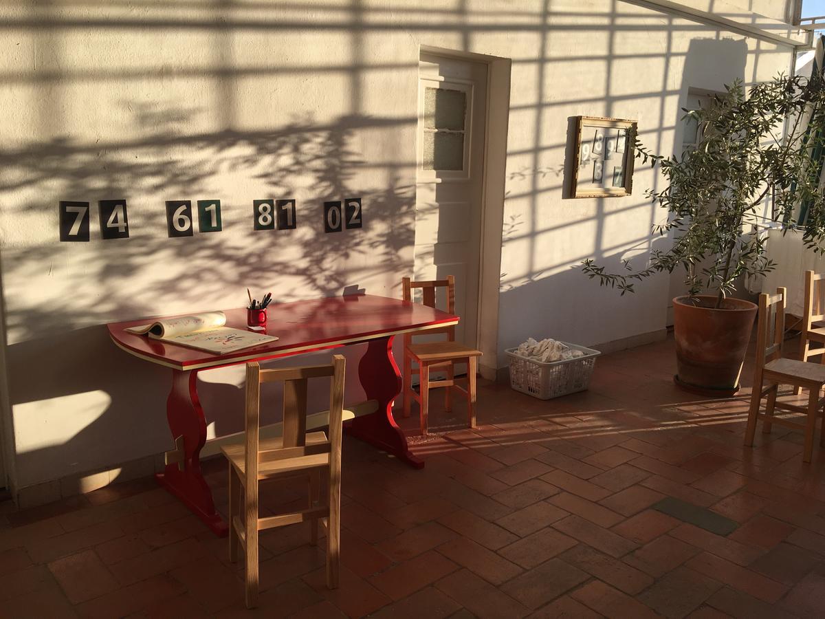 Residencial Avenida Hostel Томар Экстерьер фото