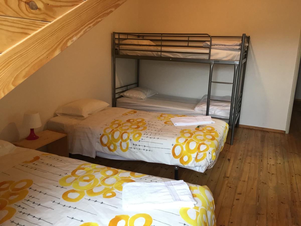 Residencial Avenida Hostel Томар Экстерьер фото